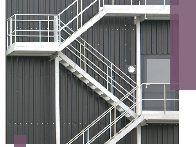 Изготовление и монтаж пожарных лестниц в Дивногорске быстро и надежно