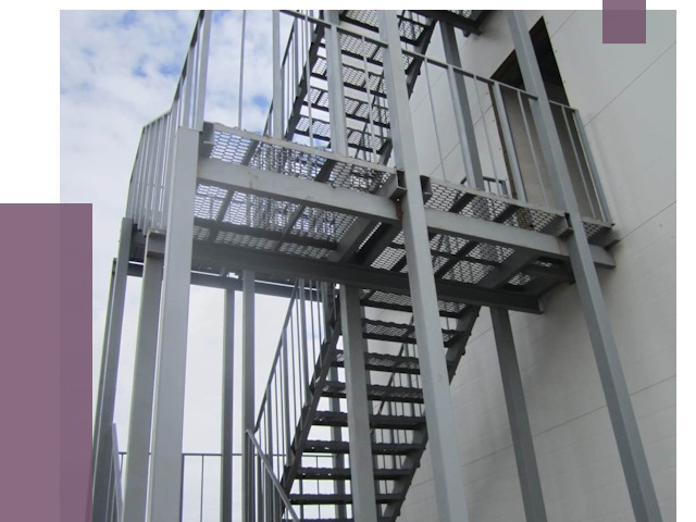 Монтаж пожарных лестниц в Дивногорске от 7684 руб.