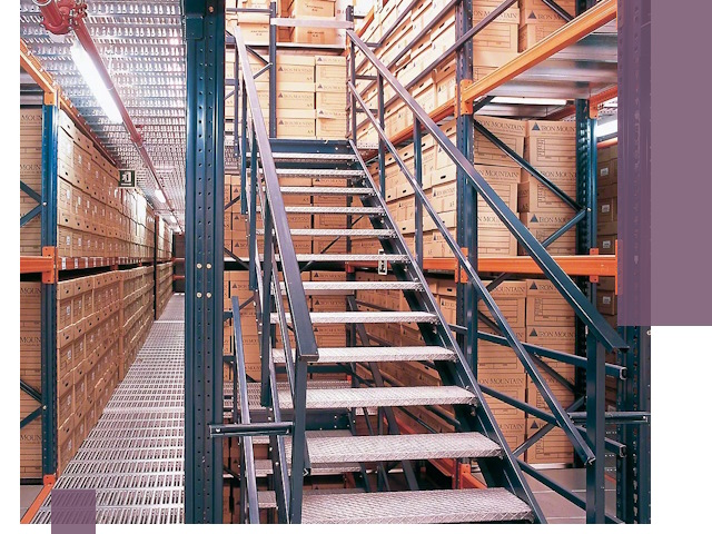 Лестницы складские прочные и безопасные под ключ в Дивногорске