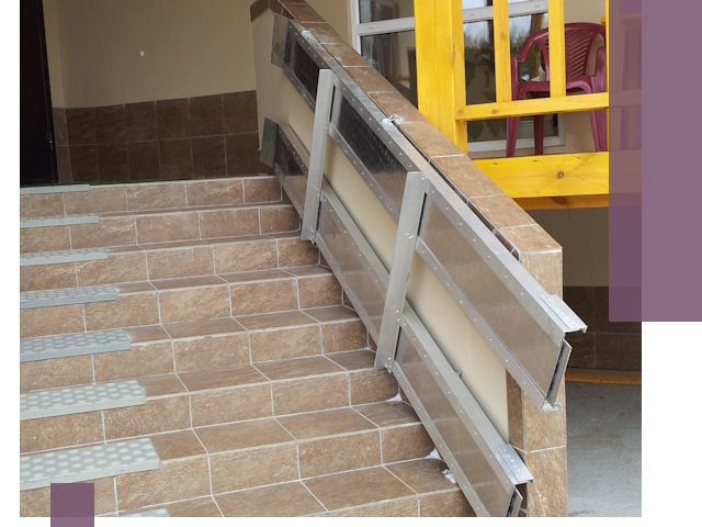 Откидные пандусы под ключ в Дивногорске — монтаж и демонтаж