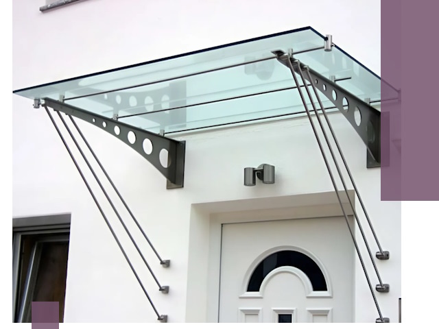 Козырьки над входом под ключ в Дивногорске — изготовление и монтаж