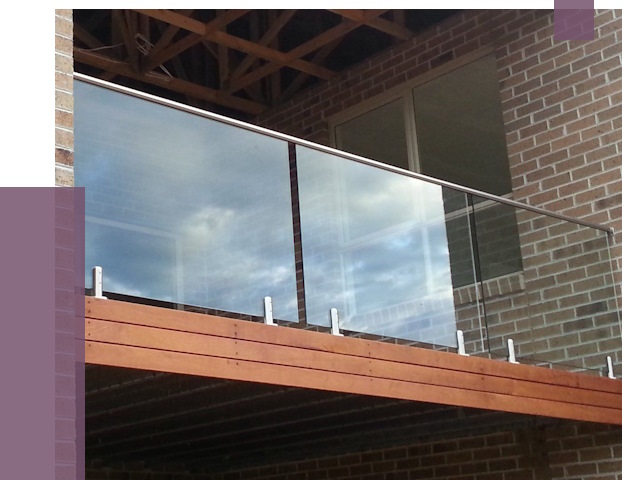 Стеклянные парапеты на крыше и террасе в Дивногорске от 11374 руб. | ПРОЛЁТ-Двн