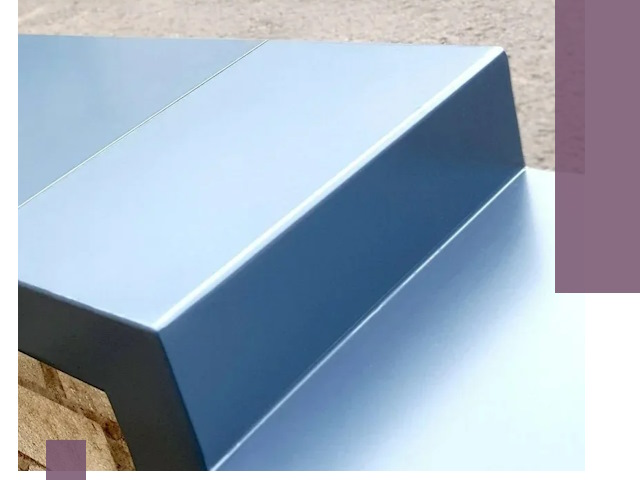 Крышки на парапет в Дивногорске: изготовление и монтаж под ключ